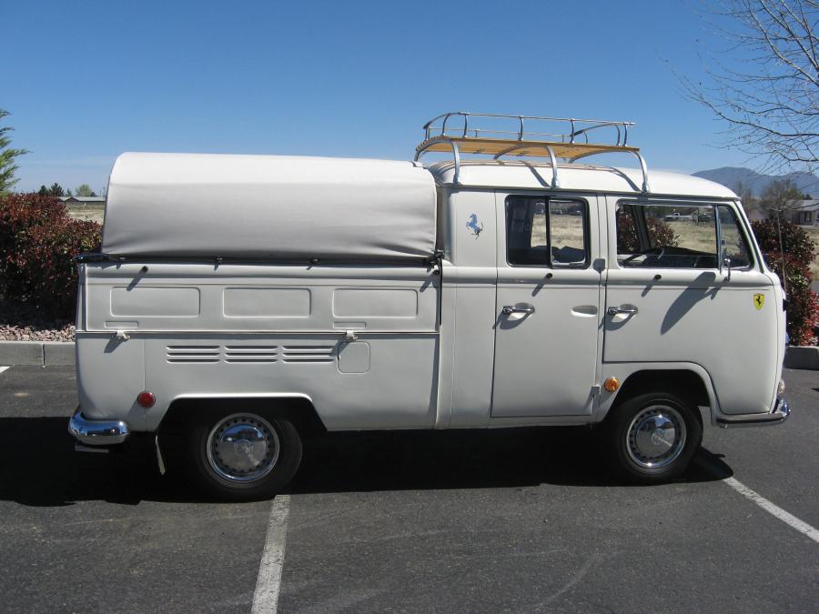  Volkswagen T2 Double Cab Pickup 1968 года  (фото 2 из 11)